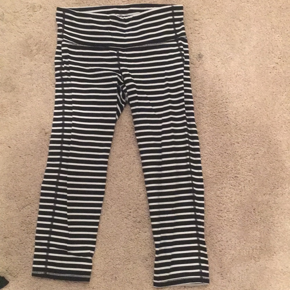 Athleta cropped leggings